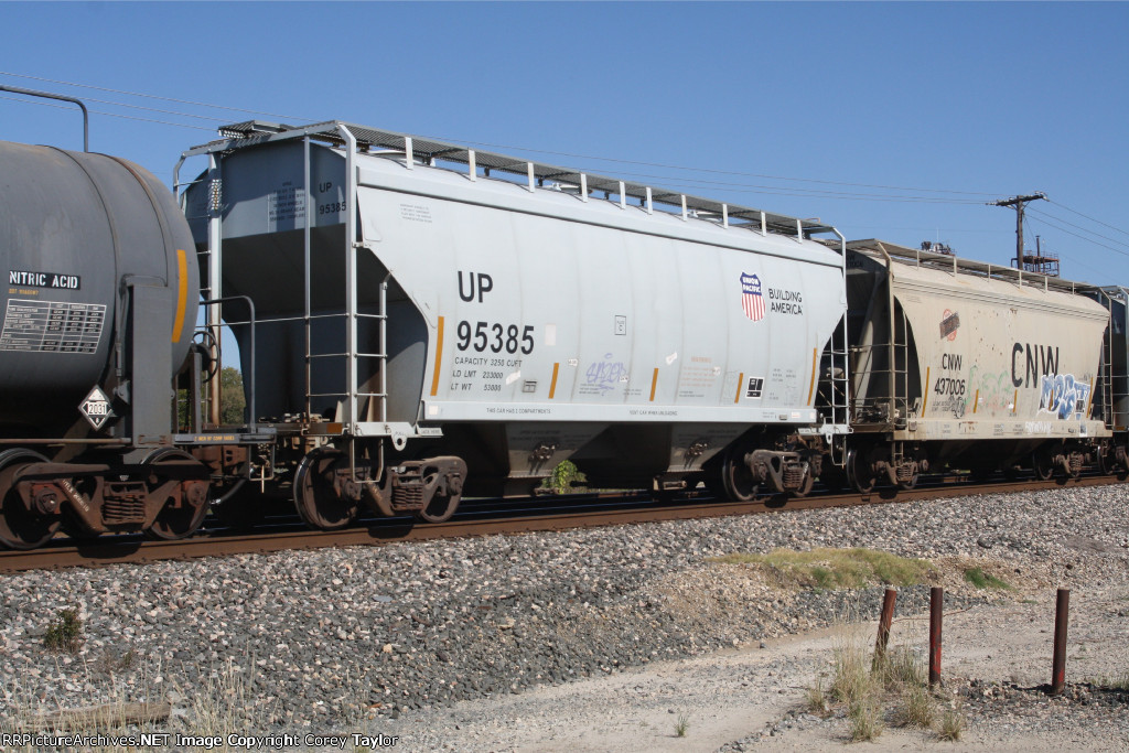 UP 95385